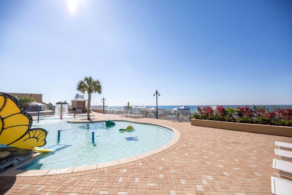 Some Beach Some Where At Laketown Wharf #825 By Nautical Properties Panama City Beach Esterno foto