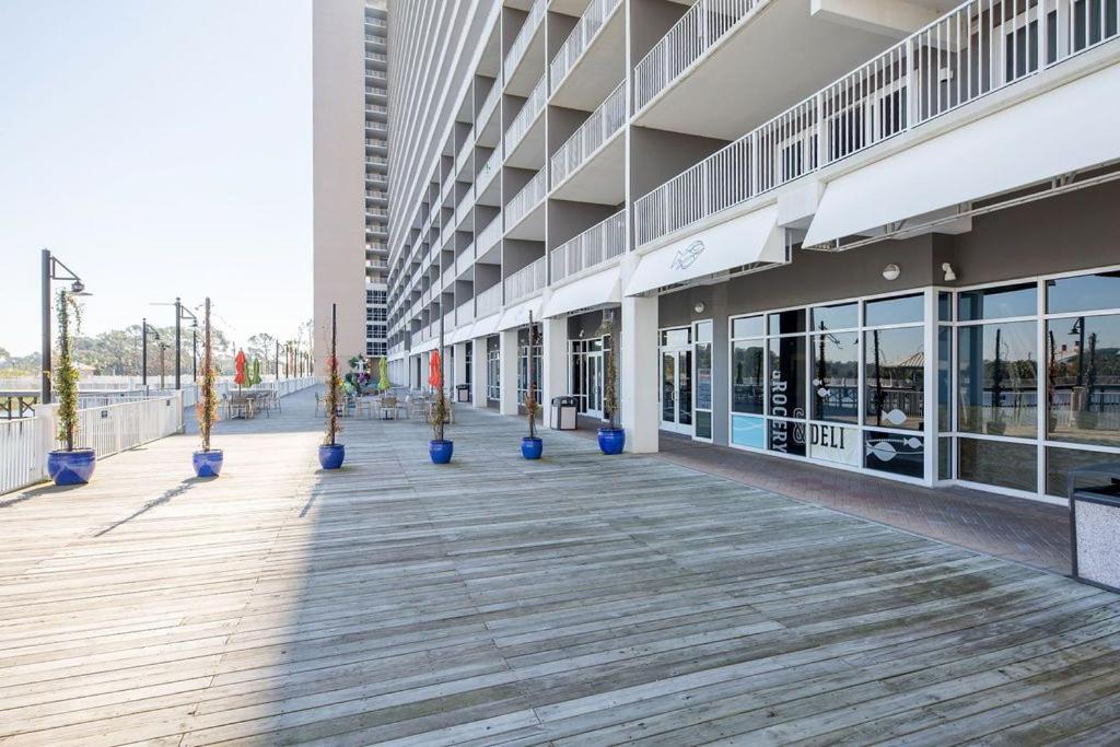 Some Beach Some Where At Laketown Wharf #825 By Nautical Properties Panama City Beach Esterno foto